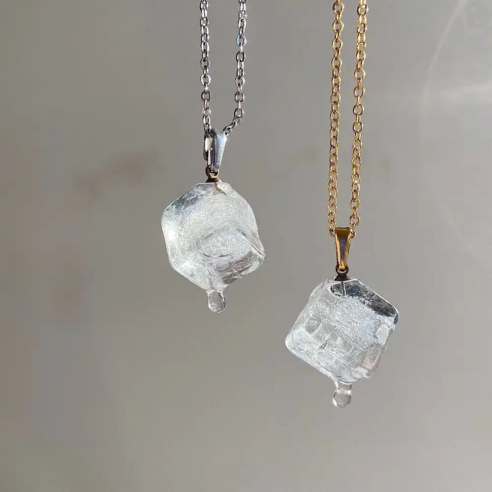 Ice Baby Buz Küp Kolye